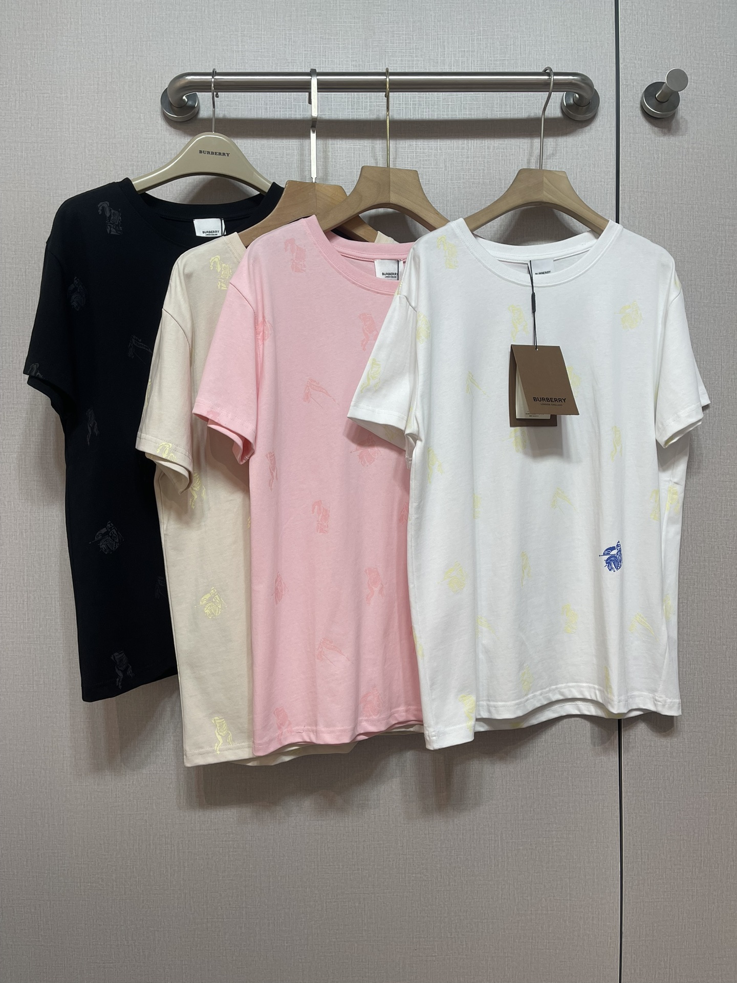 P368: High-Quality Cotton Fashion Wrapper for Stylish Confidence - 图片 1