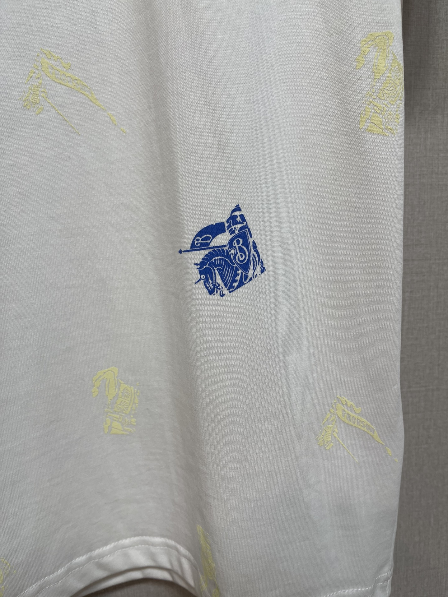 2025 Pablo Short Sleeve T-Shirt: Fashion Treasure for Women, Stylish and Comfortable. - 图片 6