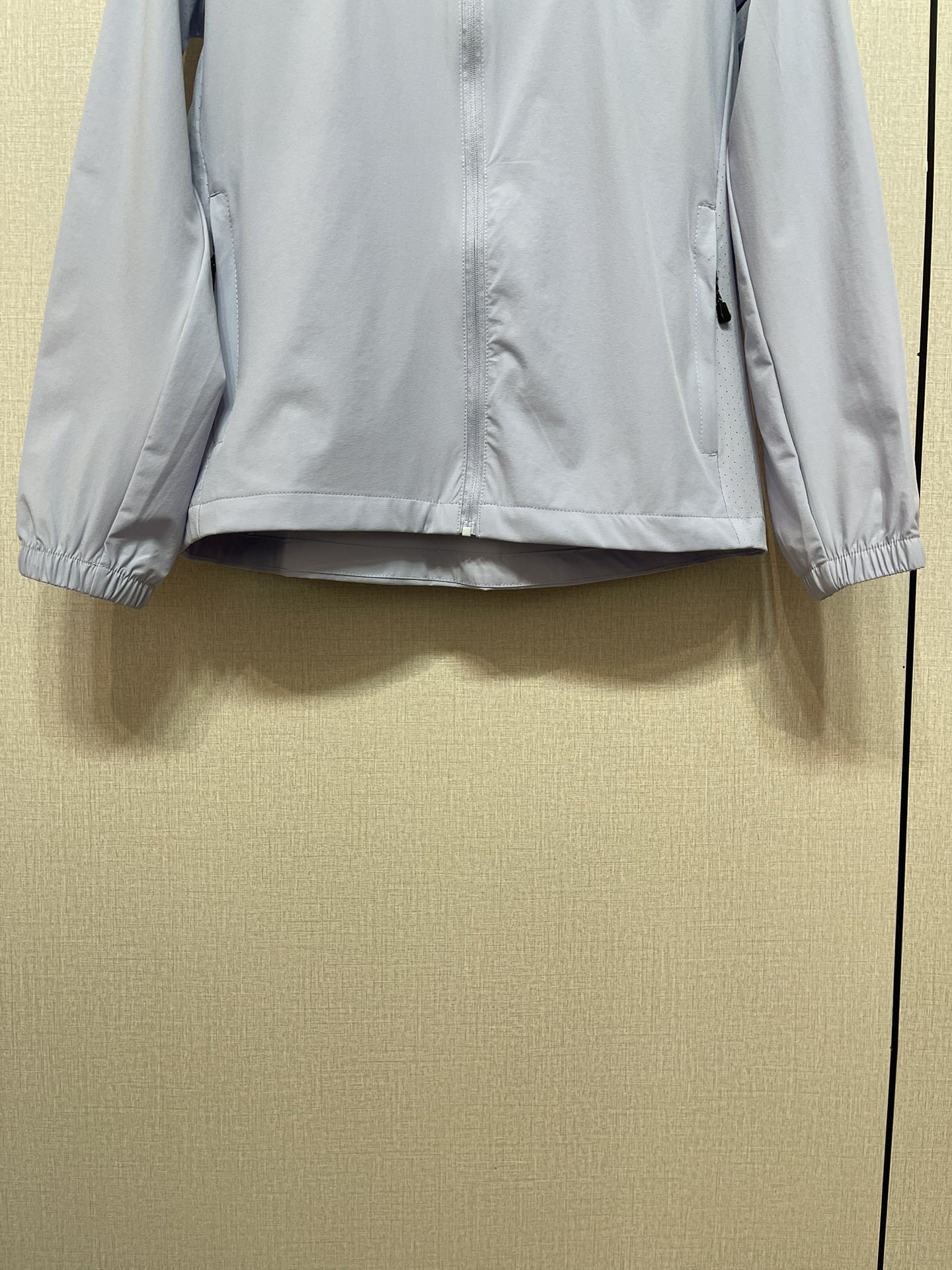 2025 Summer UV Women’s Suit with High-Tech Features for Sun Protection - 图片 5
