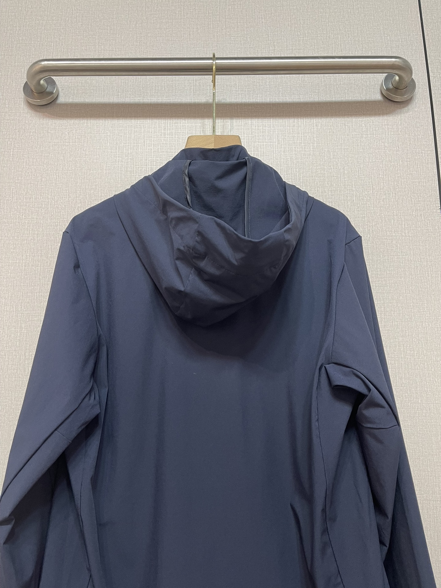 Summer UV Protection Suit with Instant Cooling Technology for 2025 - 图片 8