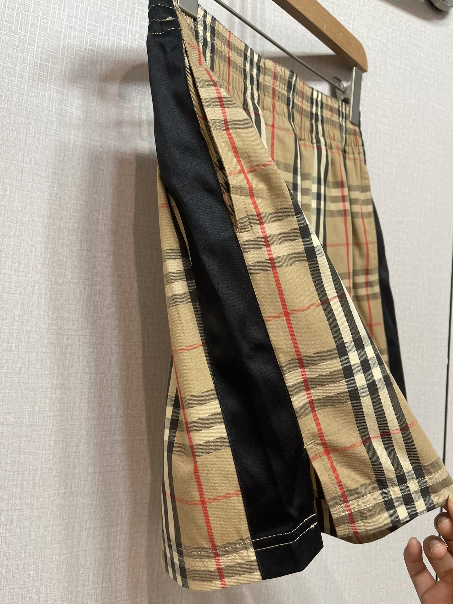 “Stylish P391 Dress with Brandy Fabric for Spring/Summer 25S Collection” - 图片 4