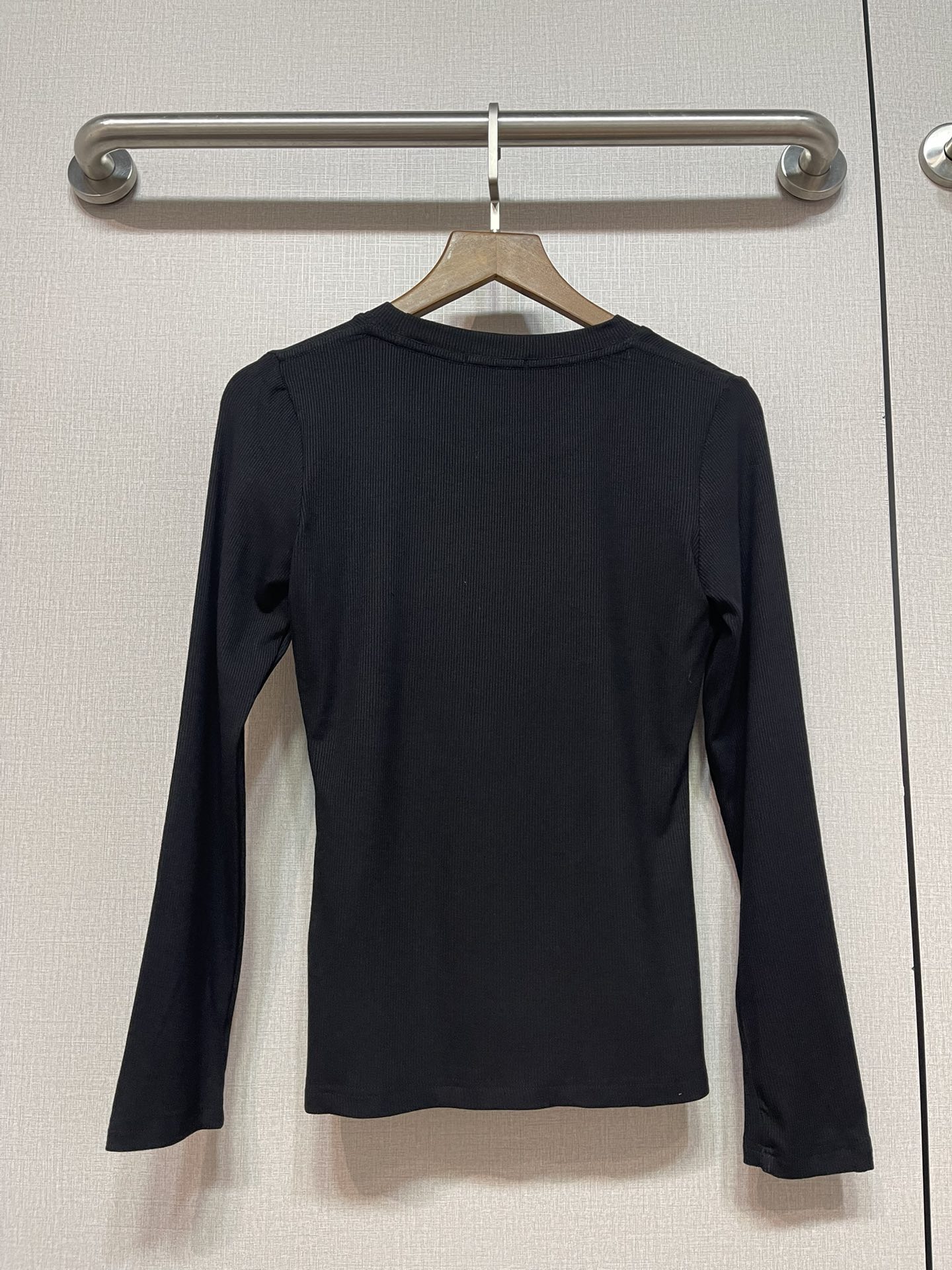 CH! 2026 Spring/Autumn New Long Sleeve T-shirt handmade hardware, S-L Sizes 6 i1756362122 3230 8