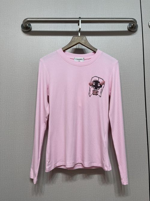 Chanel 2026 Spring/Autumn Long Sleeve T-Shirt in Pink 16 Chanel 2026 Spring/Autumn Long Sleeve T-Shirt in Pink