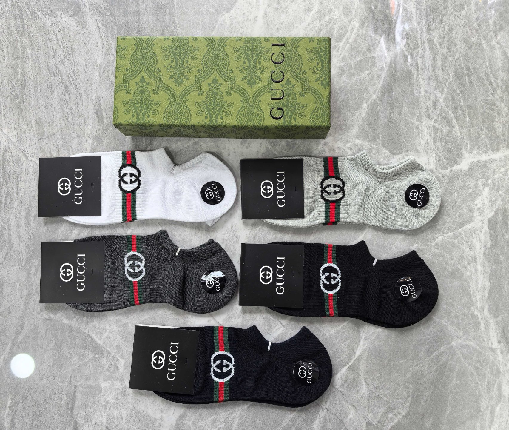 GUCCI（古琦） 半隐形袜～纯棉质量、不掉跟又隐形、