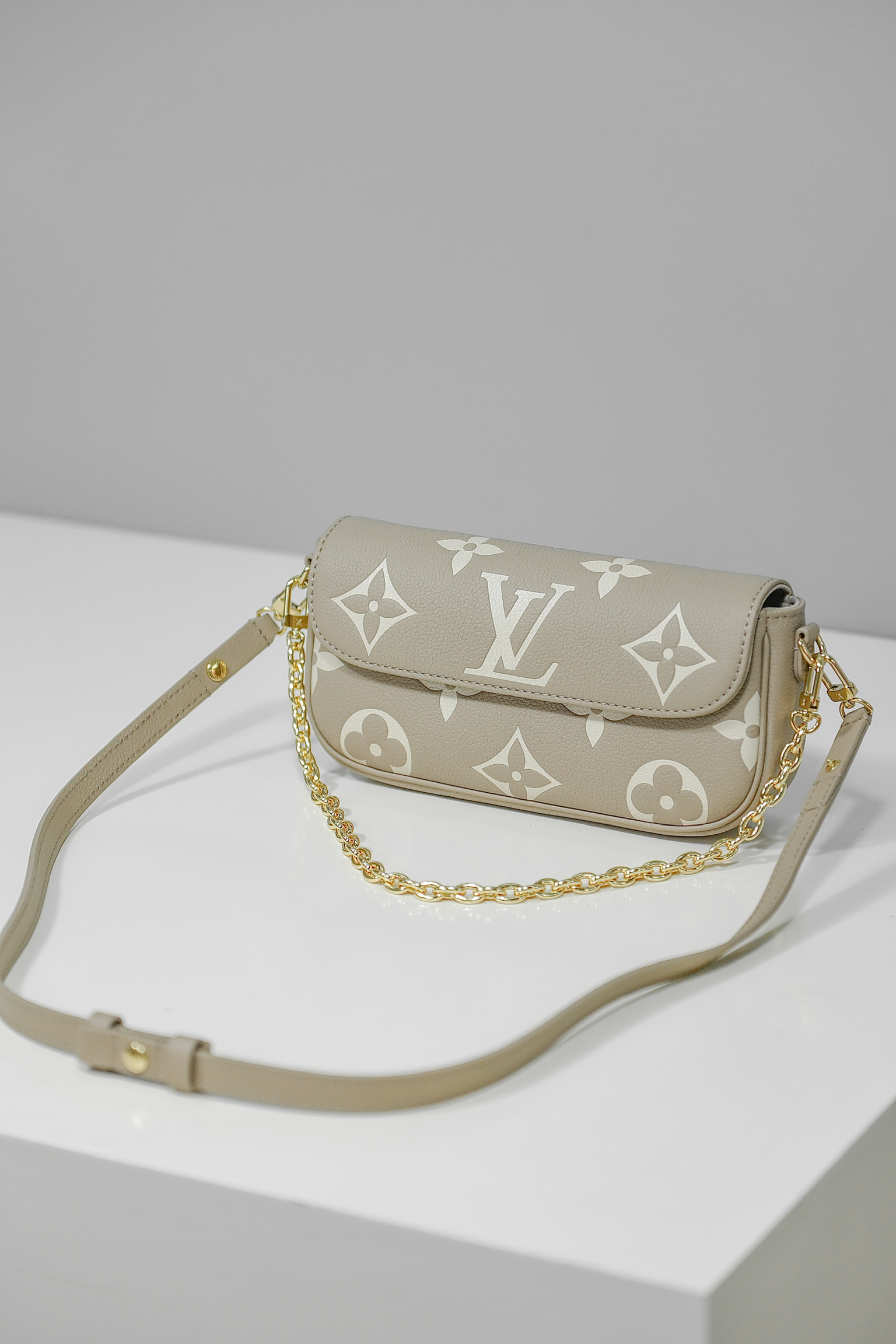 루이비통(모나리자) 108694 가방 Louis Vuitton Bag