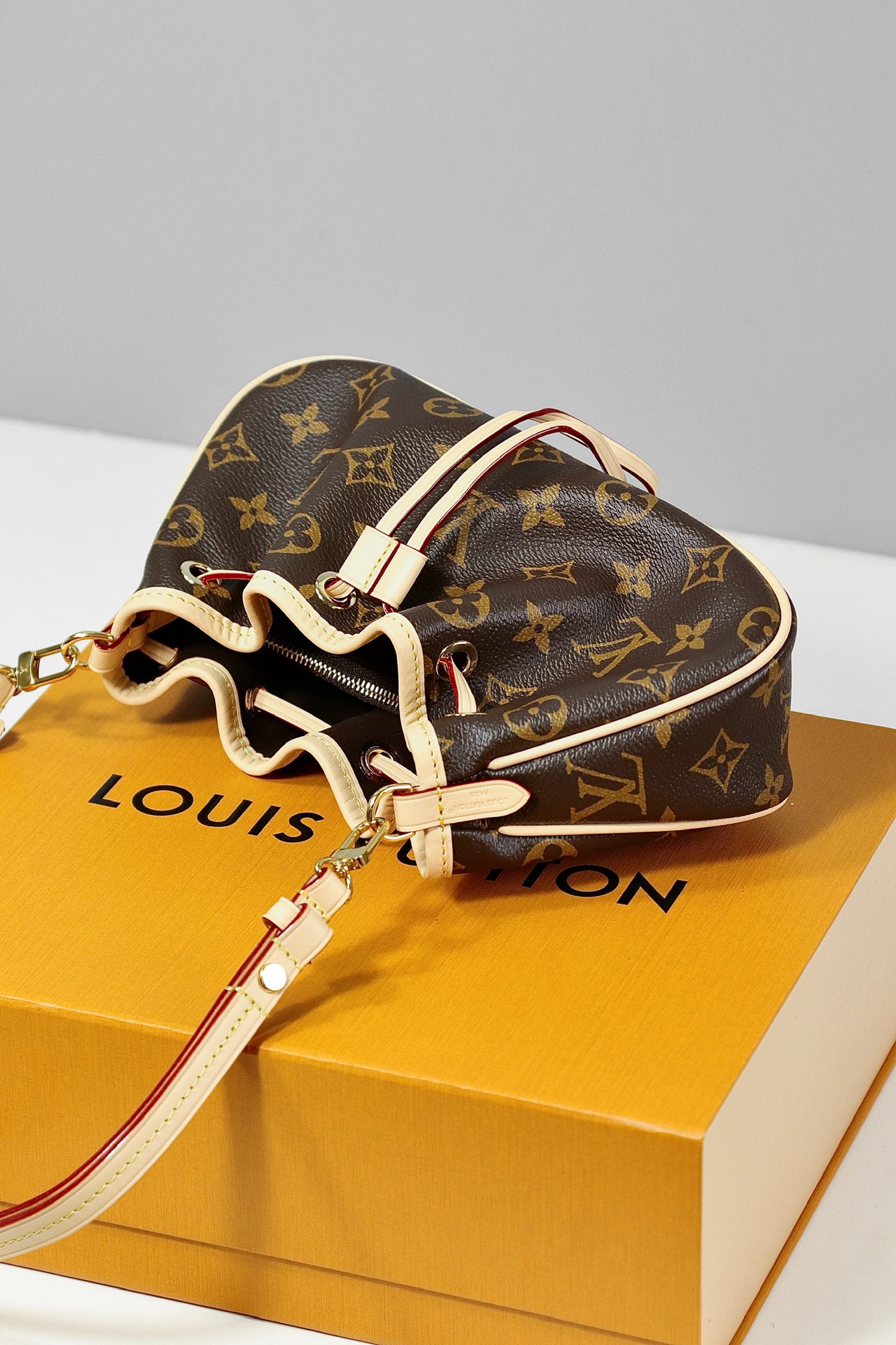 루이비통(KIMI) 143375 가방 Louis Vuitton Bag 상세 이미지 8