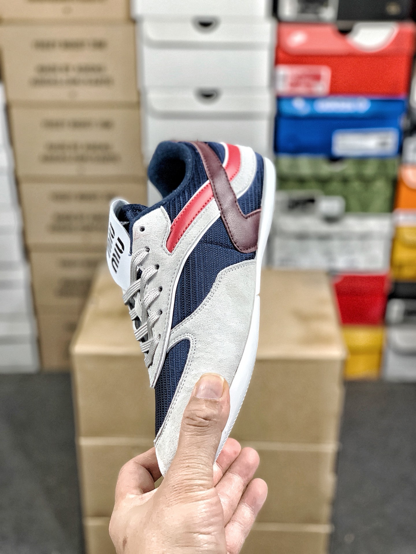 本地自取💰260 放店私
#MiuMiu Calzature Donna 谬谬低帮复古德训鞋 男女款 休闲鞋 
尺码：36-45
编码#A25YTXXA70