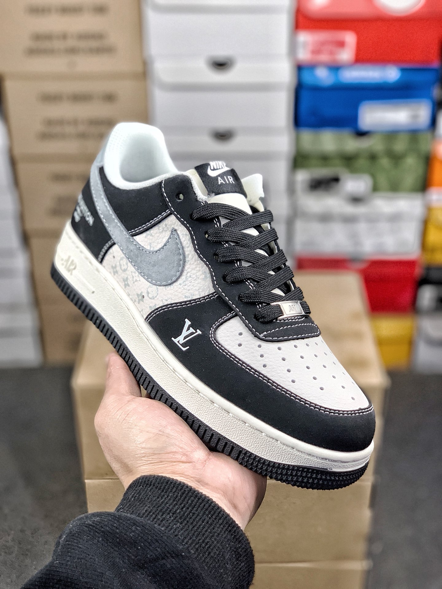 _dkr9sRoCnvuRk2GZ06uflJi8e7YPwEBVdDim-Gw