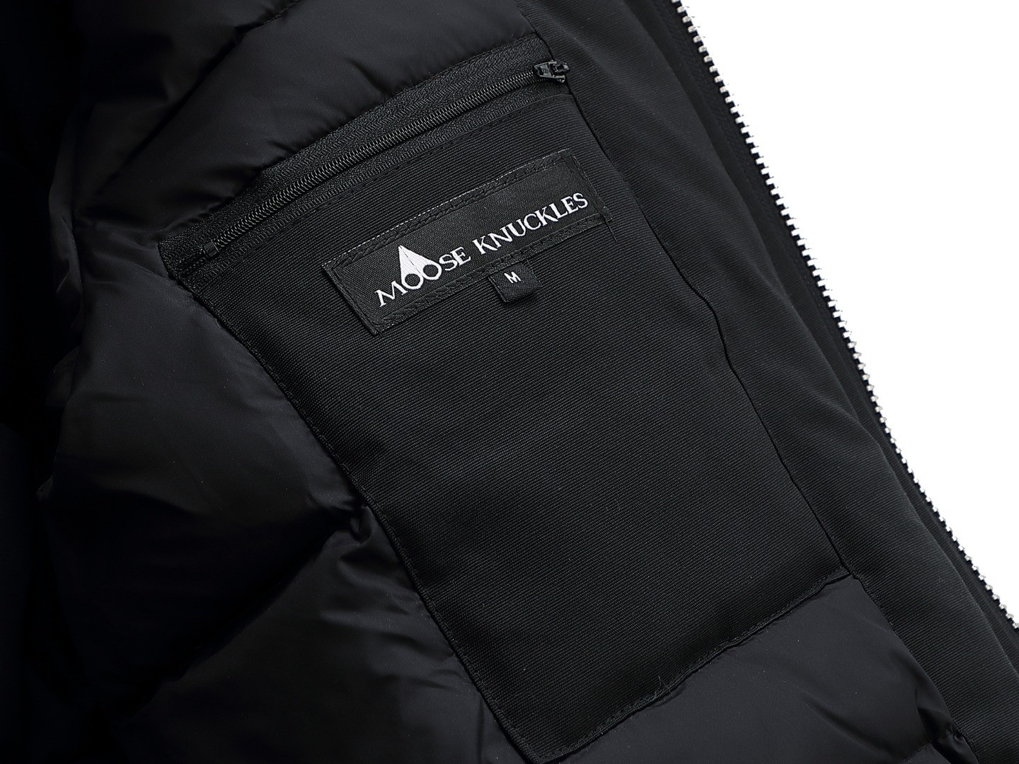 Moose Knules: High-Quality Feather Jacket with Unique Design and Excellent Features - 图片 7