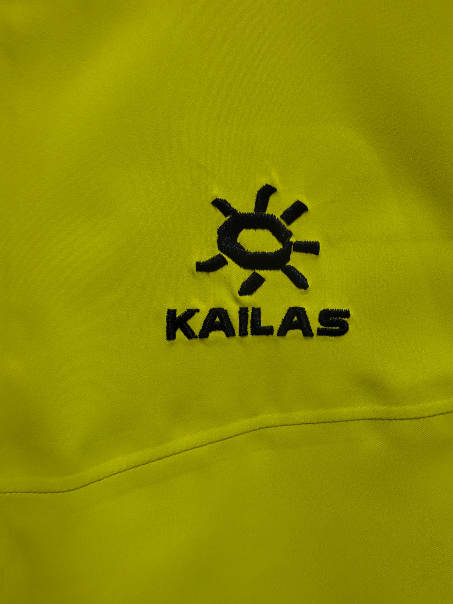 KALESTONE Outdoor Waterproof Jacket with Logo Embroidery – Windproof, Durable, and Stylish - 图片 4