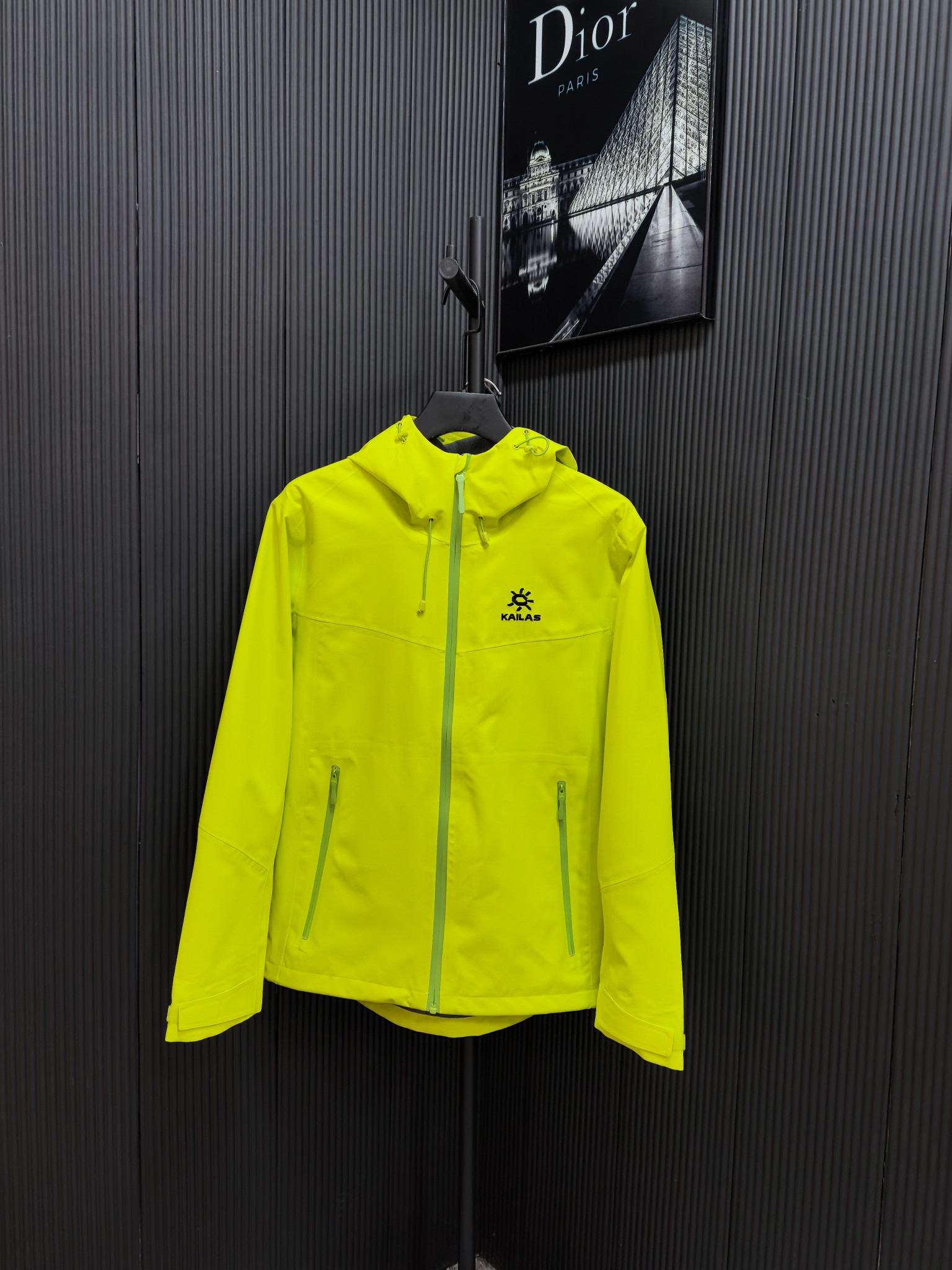 KALESTONE Outdoor Waterproof Jacket with Logo Embroidery – Windproof, Durable, and Stylish