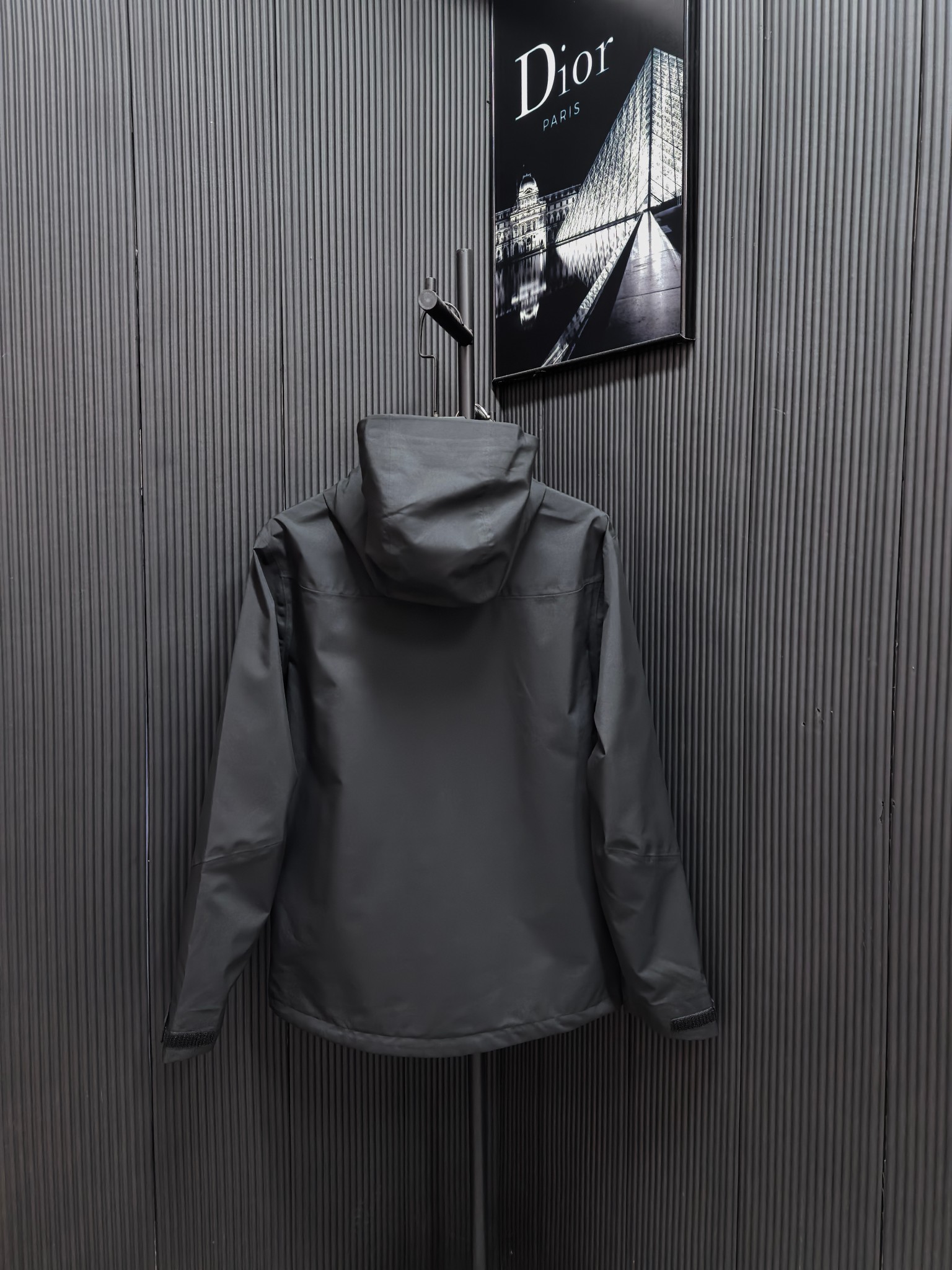 KALESTONE Outdoor Waterproof Jacket with Logo Embroidery in Various Sizes and Colors - 图片 2