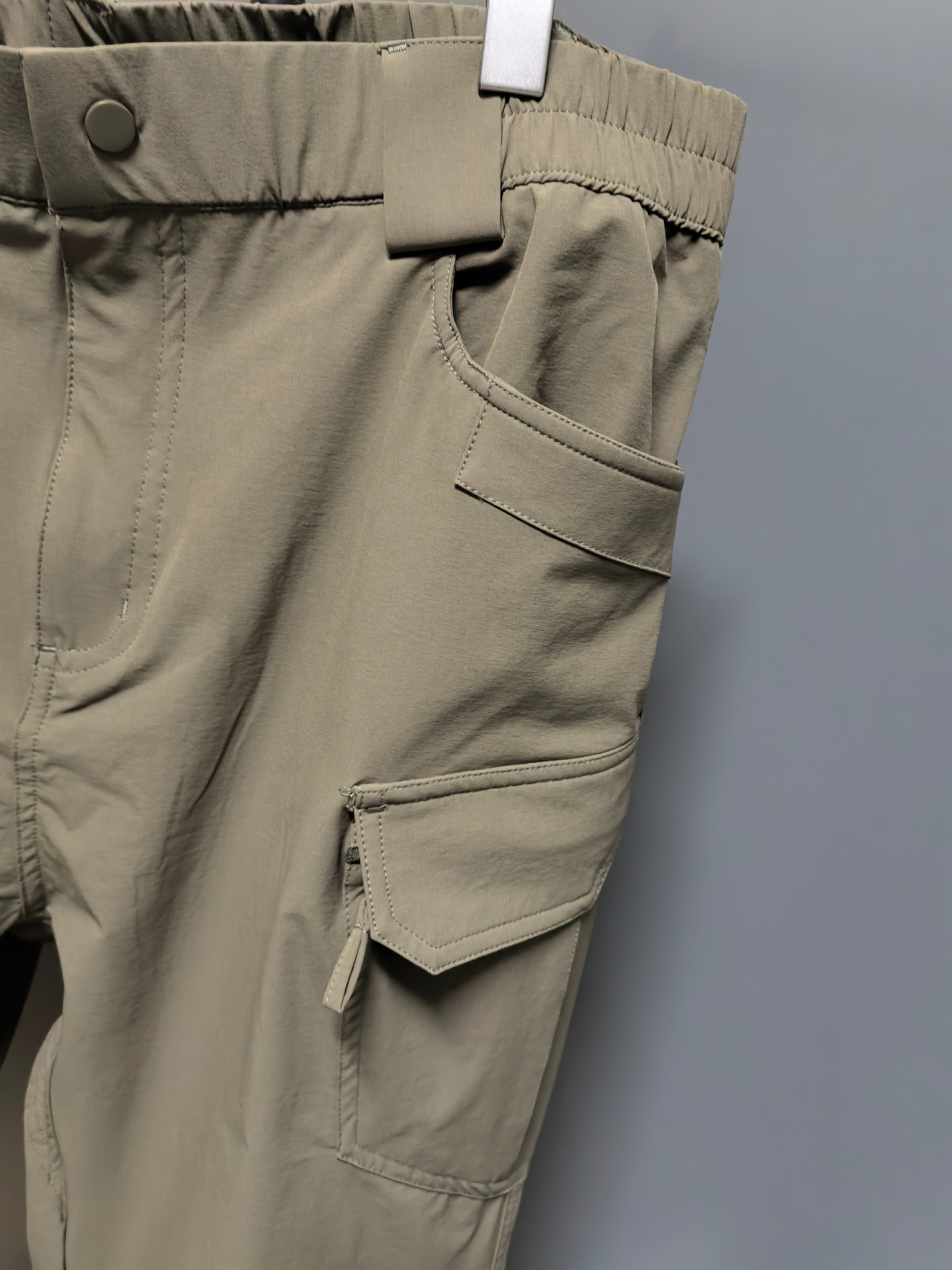 ARC’TERYX Original Birds Patrol AR Pants Review: Functional, Stylish, and High-Performance Outdoor Wear - 图片 4