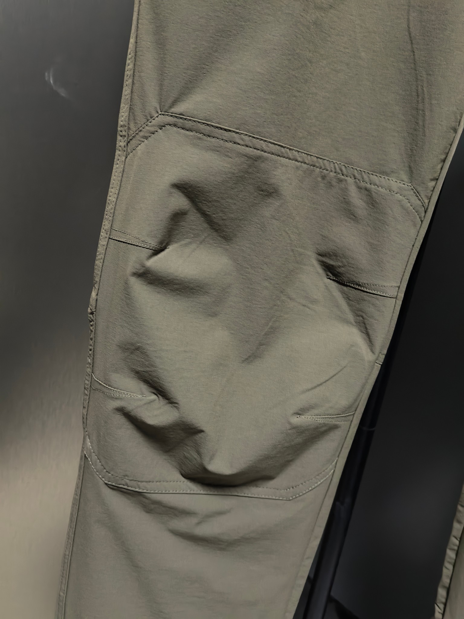 ARC’TERYX Original Birds Patrol AR Pants Review: Functional, Stylish, and High-Performance Outdoor Wear - 图片 5
