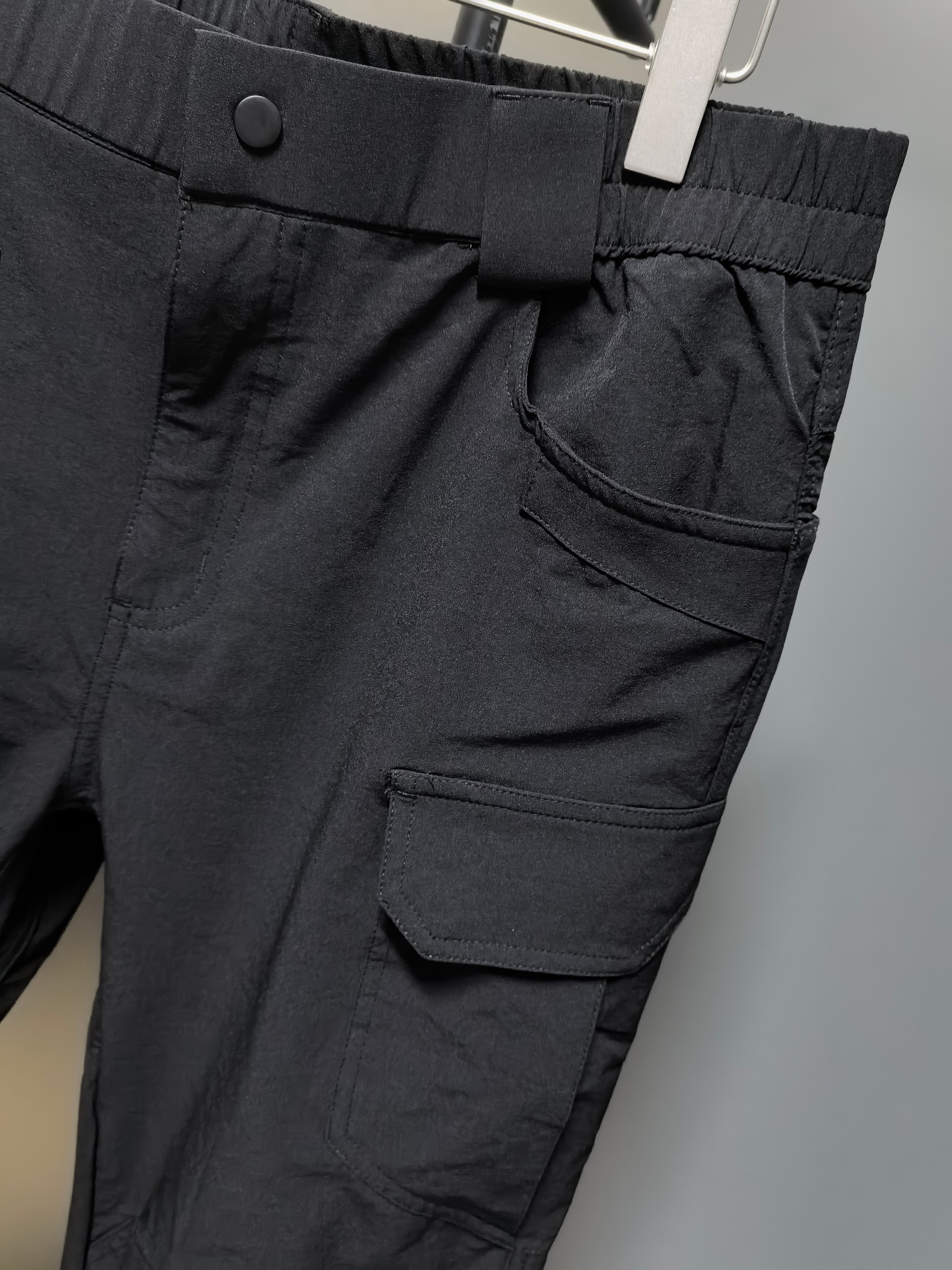 ARC’TERYX Original Birds Patrol AR Pants Review: High-Performance Outdoor Wear for Enthusiasts - 图片 3