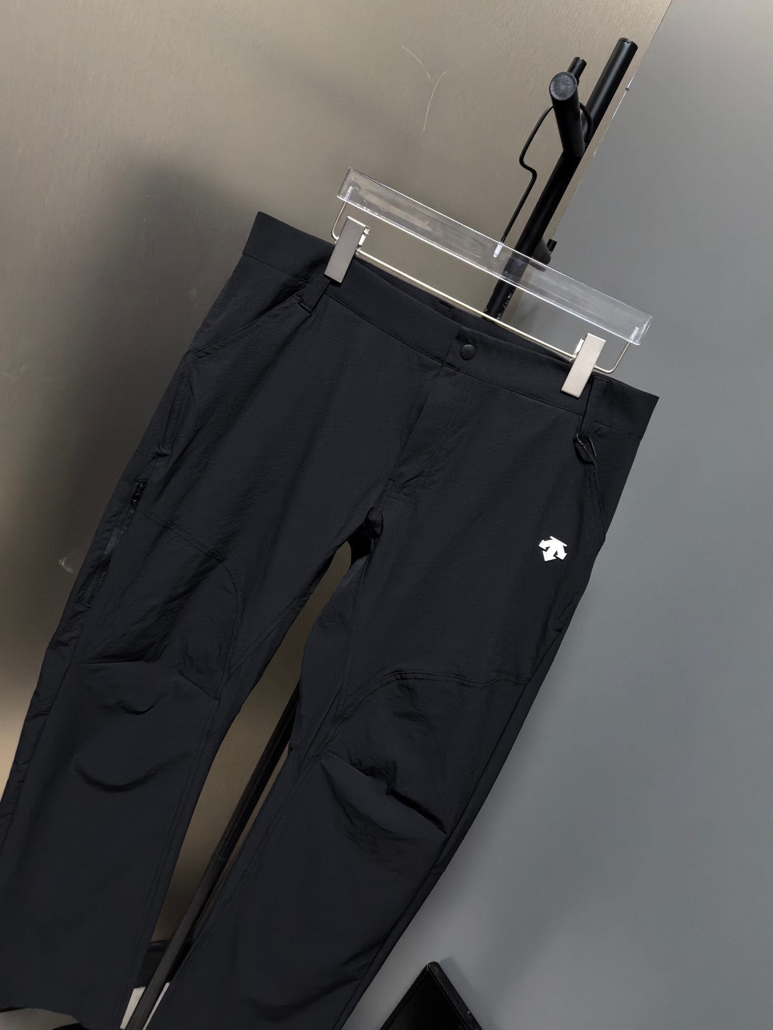 “Men’s Outdoor Flat-Legged Pants by Disant: High-Quality, Stylish, Various Colors Available” - 图片 6