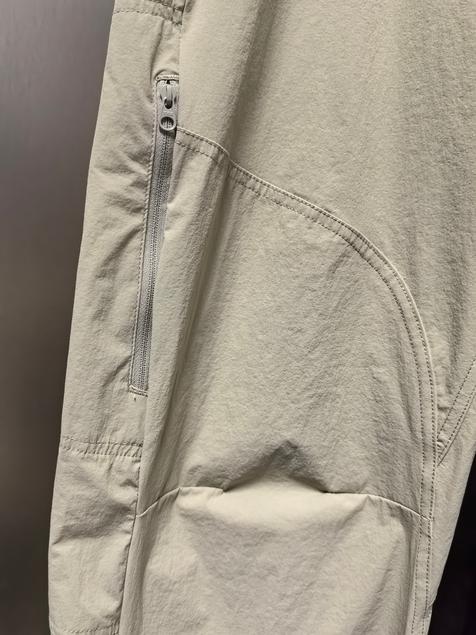 “Disant Men’s Outdoor Flat-Legged Pants Review: Quality Work, Various Colors Available” - 图片 4