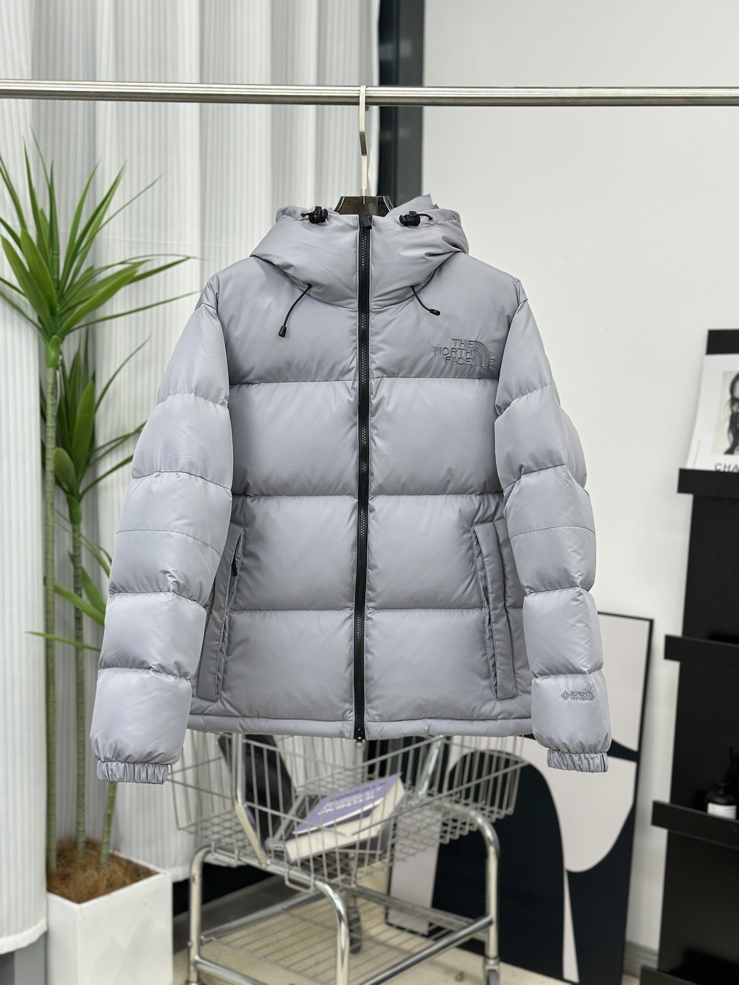 𝗧𝗛𝗘 𝗡𝗢𝗥𝗧𝗛 𝗙𝗔𝗖𝗘 Norte 22F-WS Nuptse Hoodie Chaqueta de plumas con capucha resistente al viento Ha …