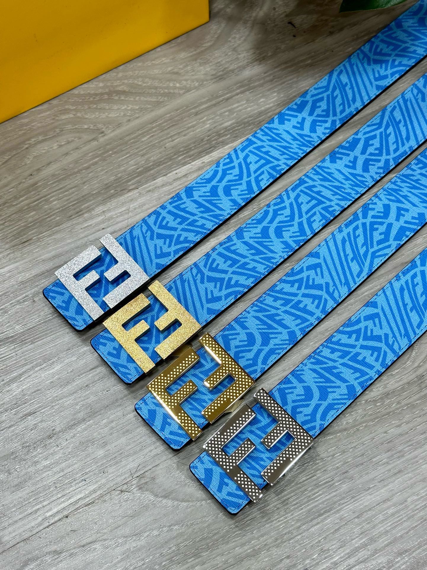 Original FENDI full packaging same as counter width 40MM original custom sky blue FFVertigo pattern leather with FF sna…