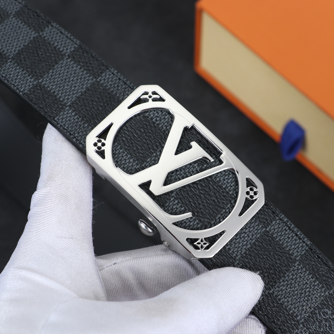 自动扣腰带LV宽3.5MM双面进口头层牛皮制作搭配经典钢扣真材实料时尚经典做工精致高端男士皮带长度可裁剪