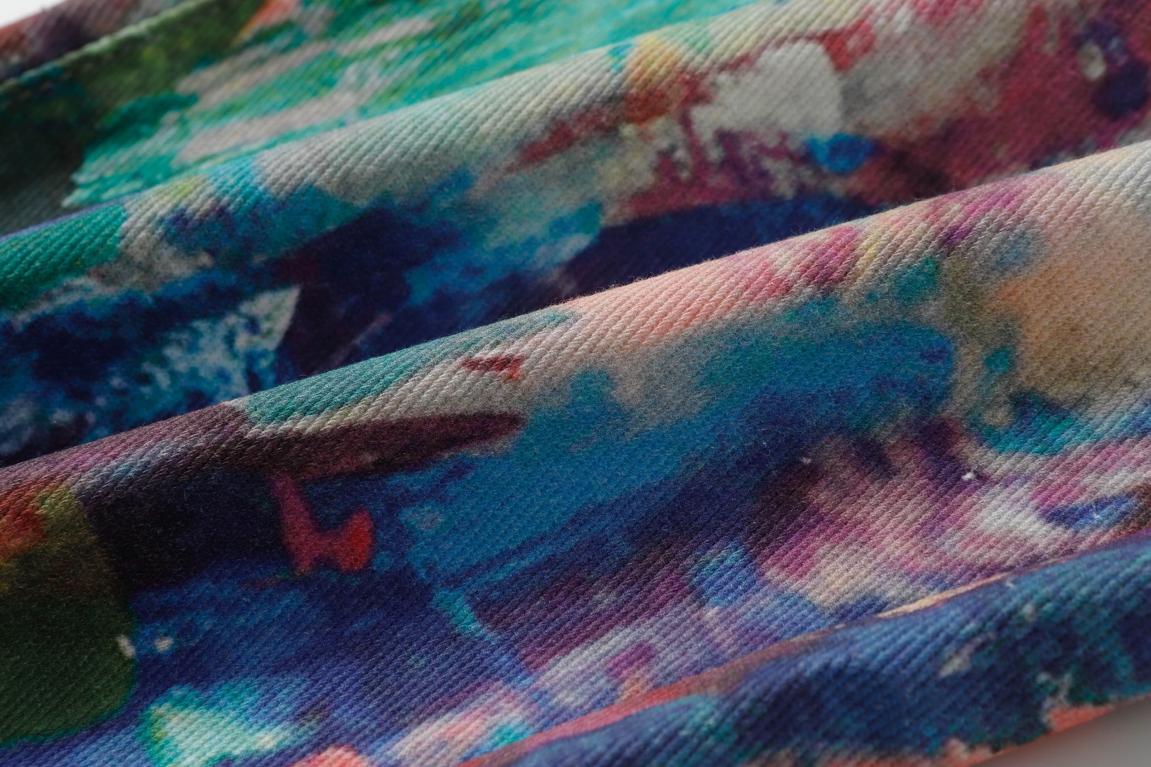 Acne Studio AC-Pants King: 3D-Printed Jeans for Fashionable Street Style - 图片 9