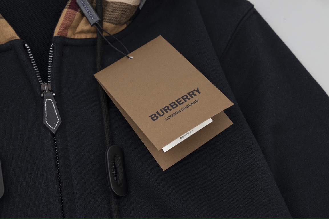High-quality Burberry Lamborghini cotton fabric with special color and meticulous details. - 图片 4