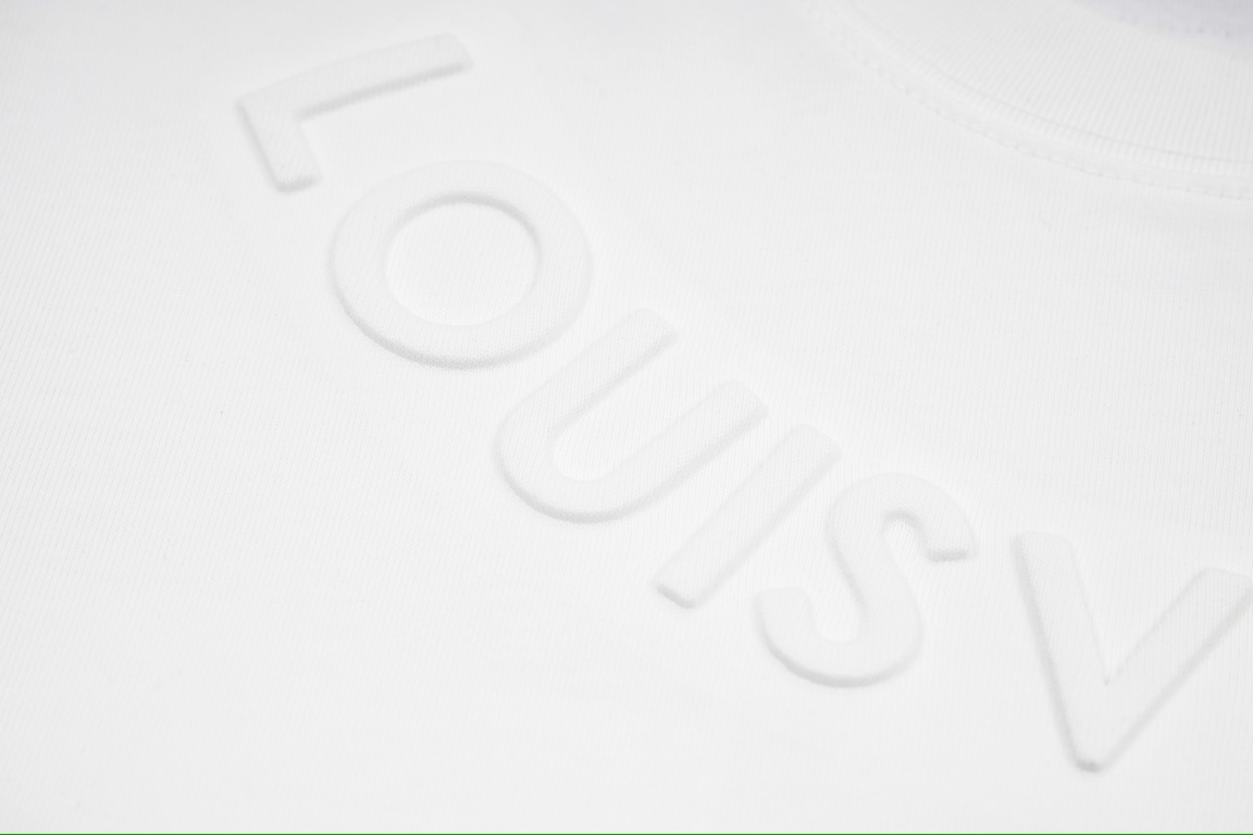 精品LOUISVITTON凹凸logo压花印花短袖面料规格采用实打实280g100%纯棉针织内的兰博基尼