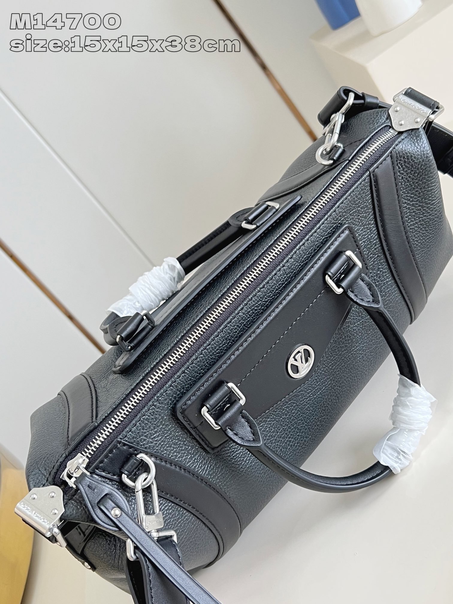 Louis Vuitton Biker Medium Bag, Black Leather, Shoulder & Crossbody Carry 6 i1744041153 6477 5