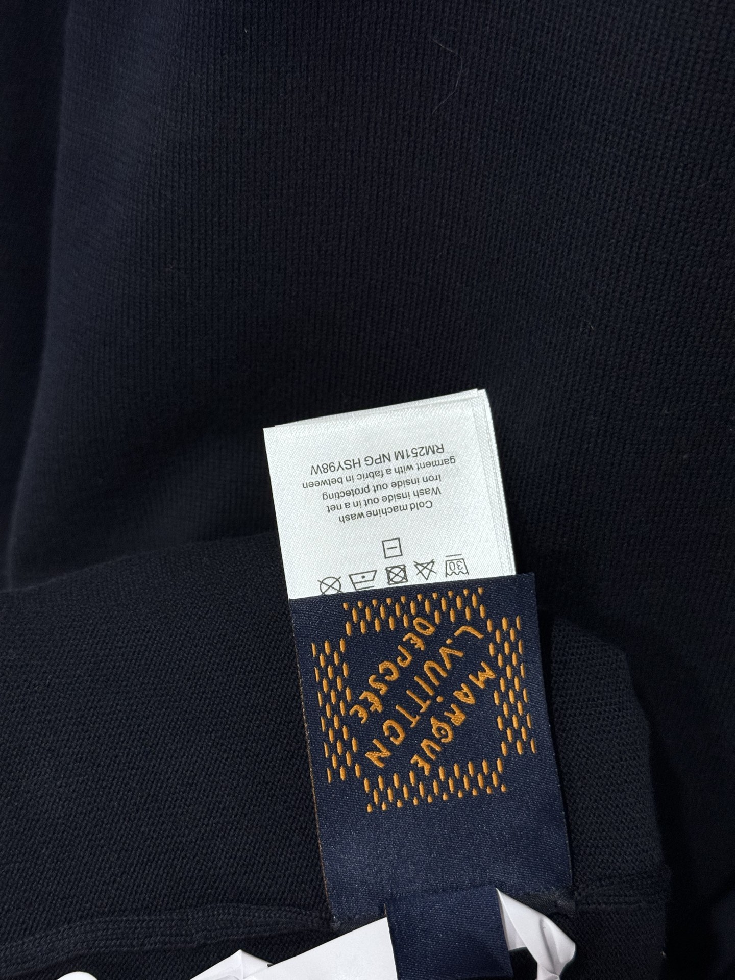 Louis Vuitton LV 24SS 纽扣套头Polo｜ 开发