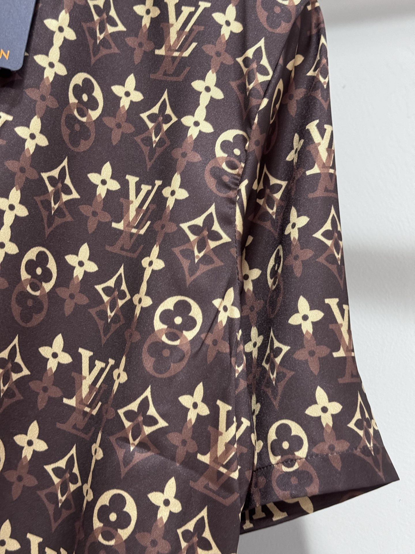 Louis Vuitton LV 26SS桑蚕丝老花短袖衬衫