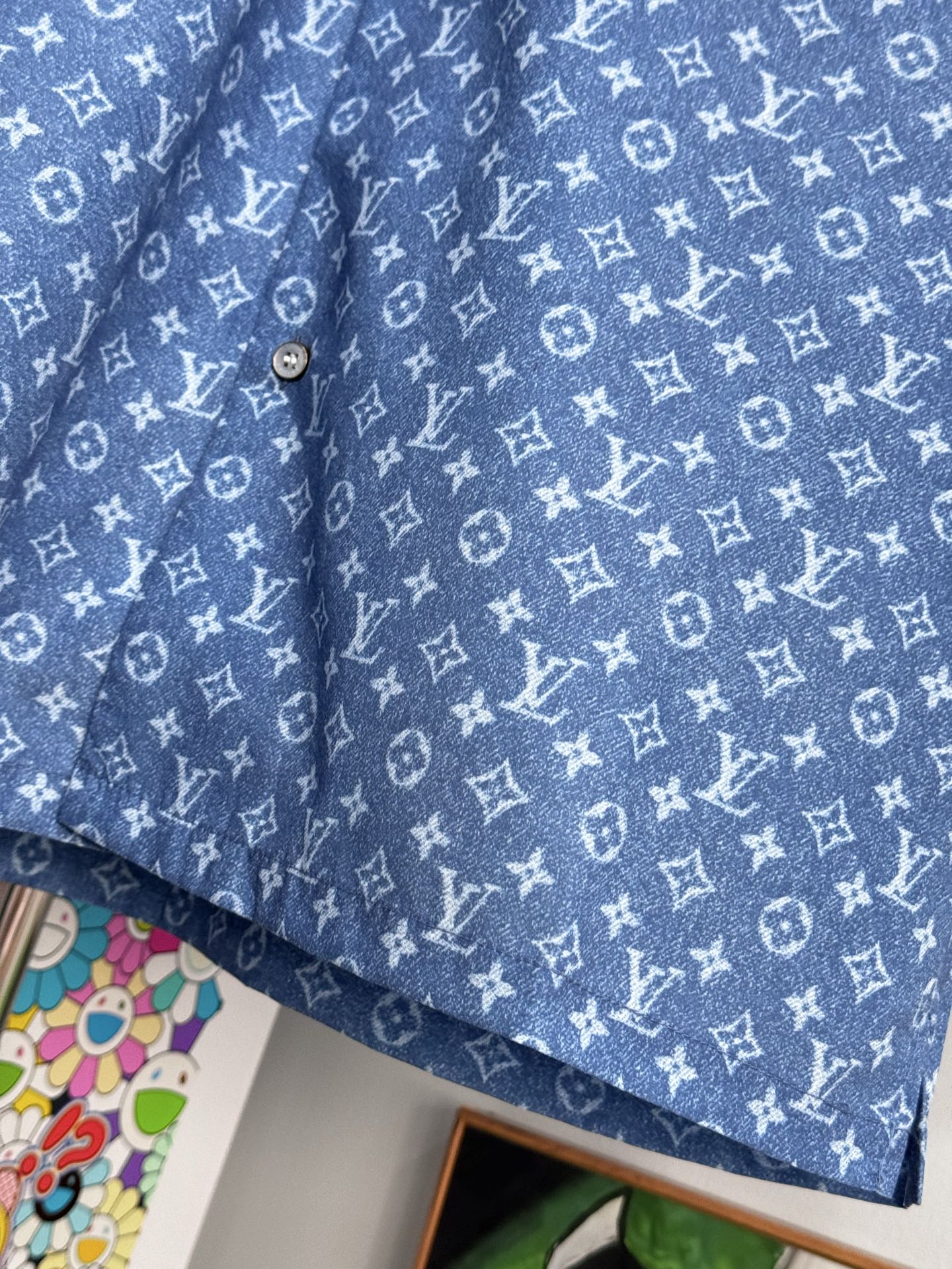 Louis Vuitton LV 26SS春夏新款｜丹宁风老花短袖衬衫