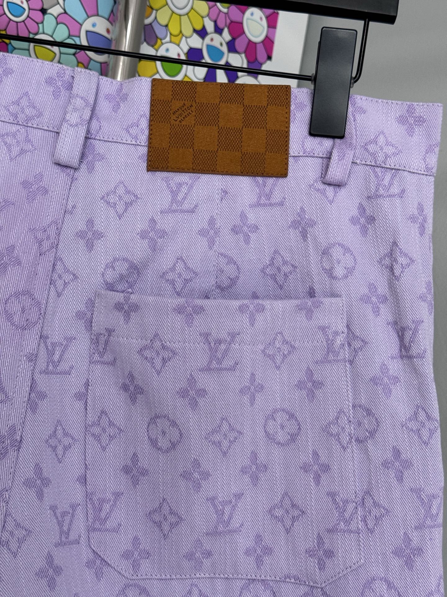 Louis Vuitton LV 路易老花铆钉牛仔短裤