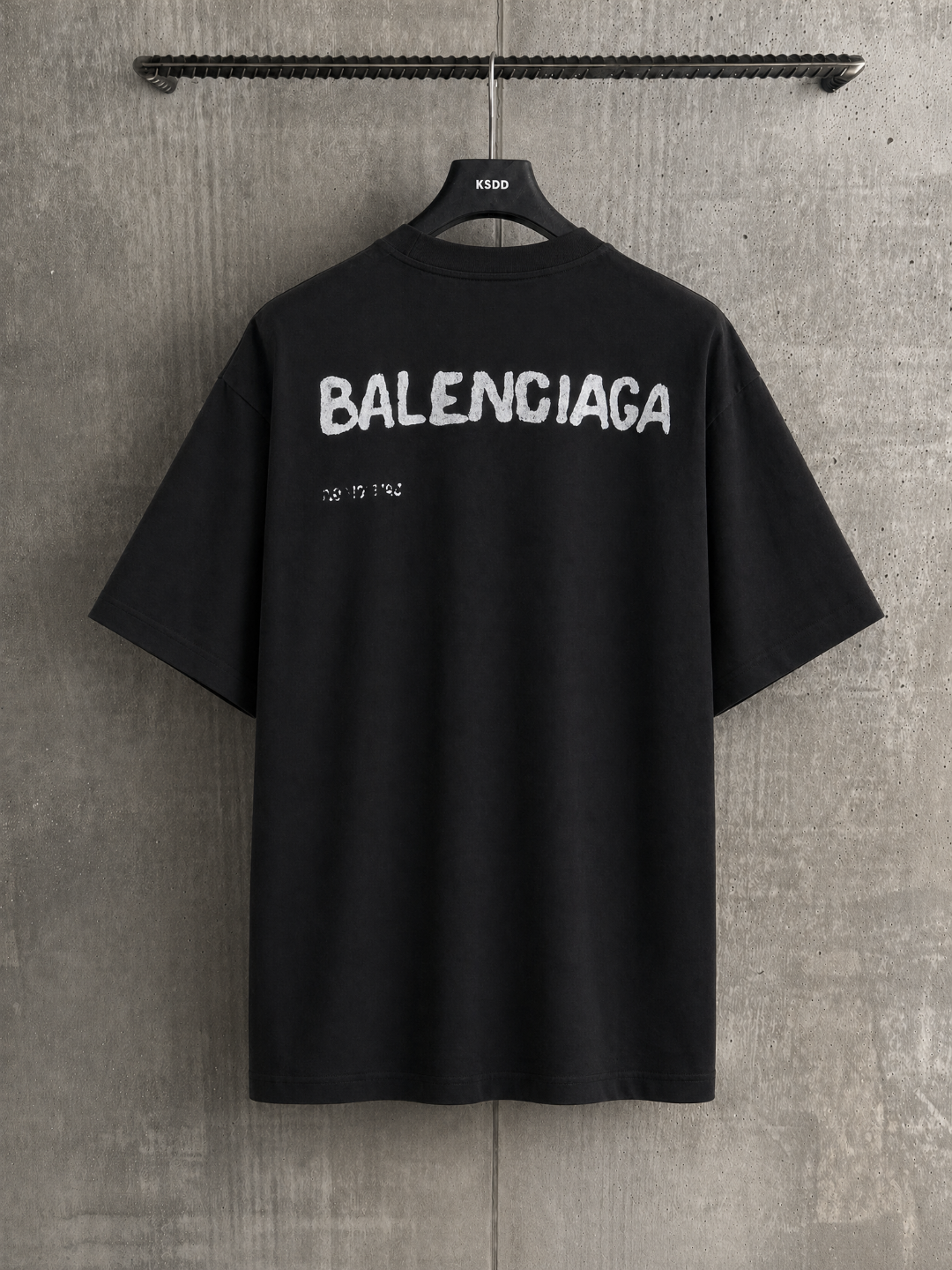 Balenciaga BAL 字母印花落肩短袖