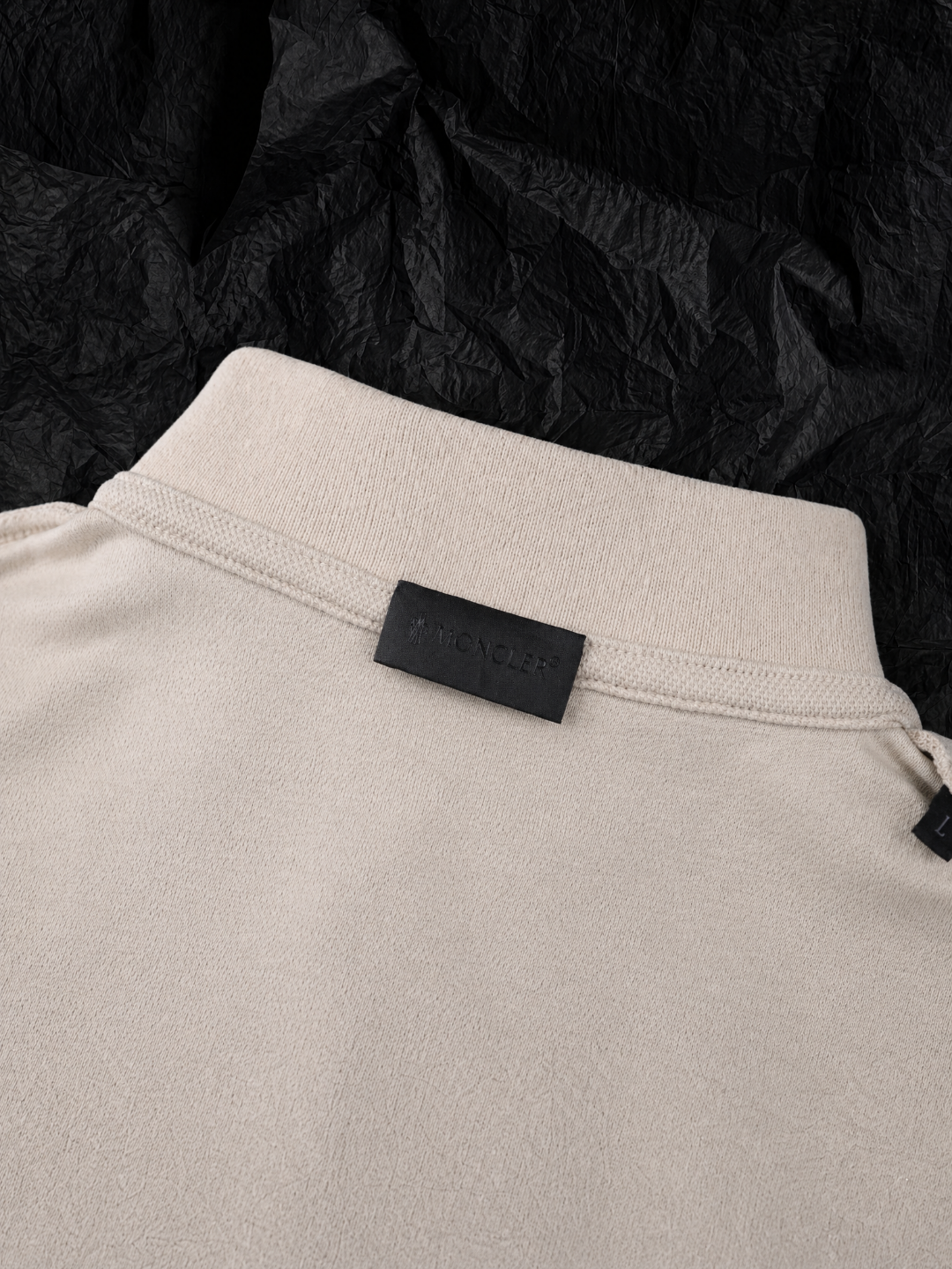 Moncler 蒙口MONCLER 26SS三粒扣Polo短袖