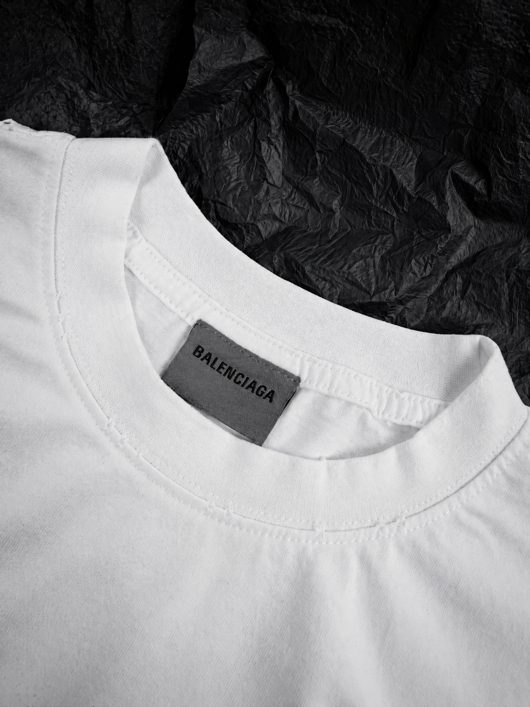 Balenciaga BAL胶带涂鸦短袖