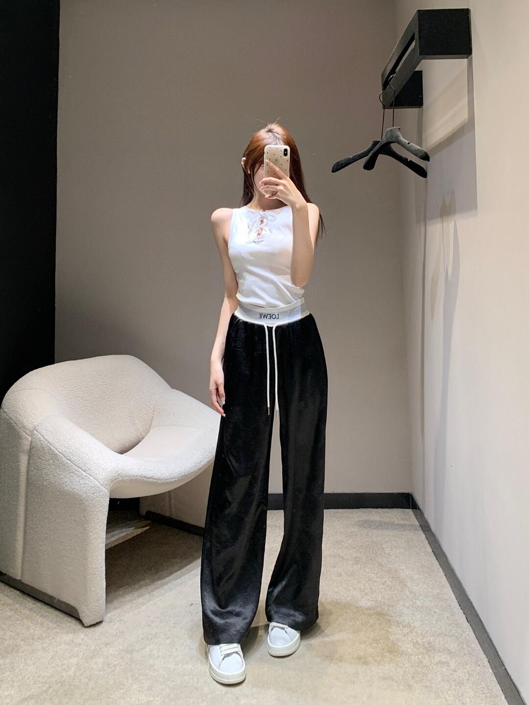 Loewe Women's Spring/Summer New Full Printed Dark Pattern Logo Acetate Pants 4 i1748156872445 5685 0 3