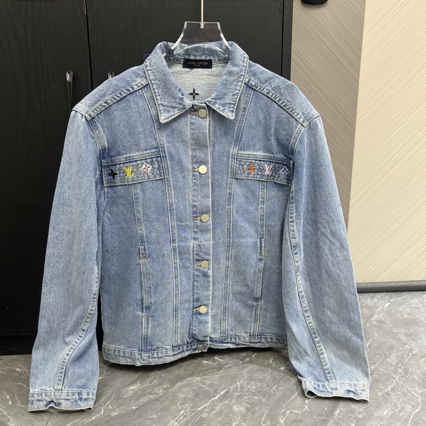 Louis Vuitton Spring Denim Jacket with Embroidered Logos - Light Blue 1 i1753890165584 4084 0 0