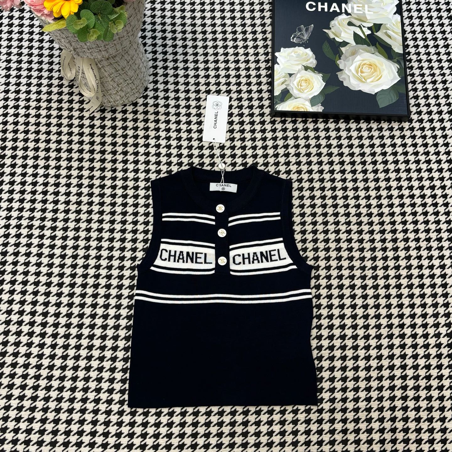 Chanel Women's Spring Knit Vest Half Button Letter Jacquard Sleeveless Top