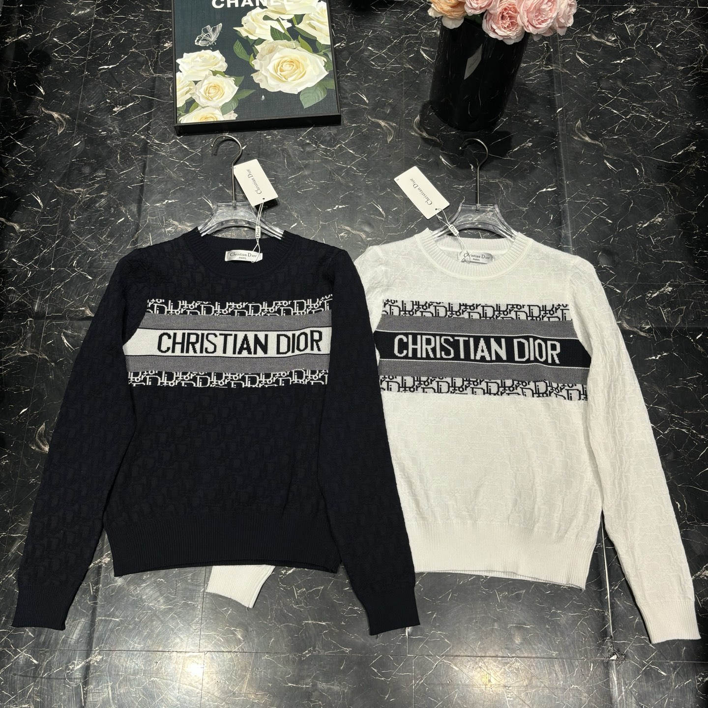 Dior Women's Spring Round Neck Knitted Sweater with Embroidered Logo 6 i1755277104857 7028 0 5
