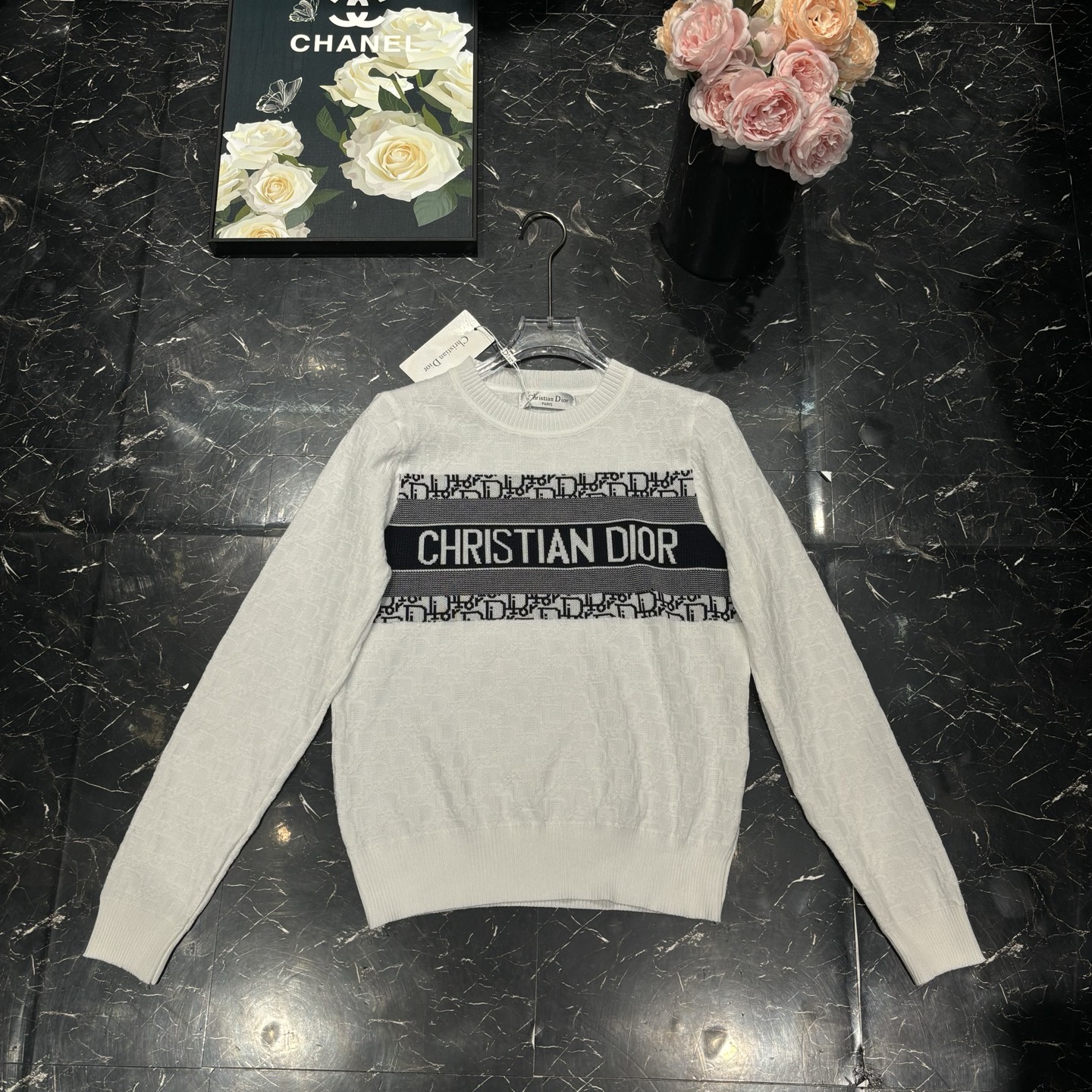 Dior Women's Spring Round Neck Knitted Sweater with Embroidered Logo 4 i1755277104899 359 0 3