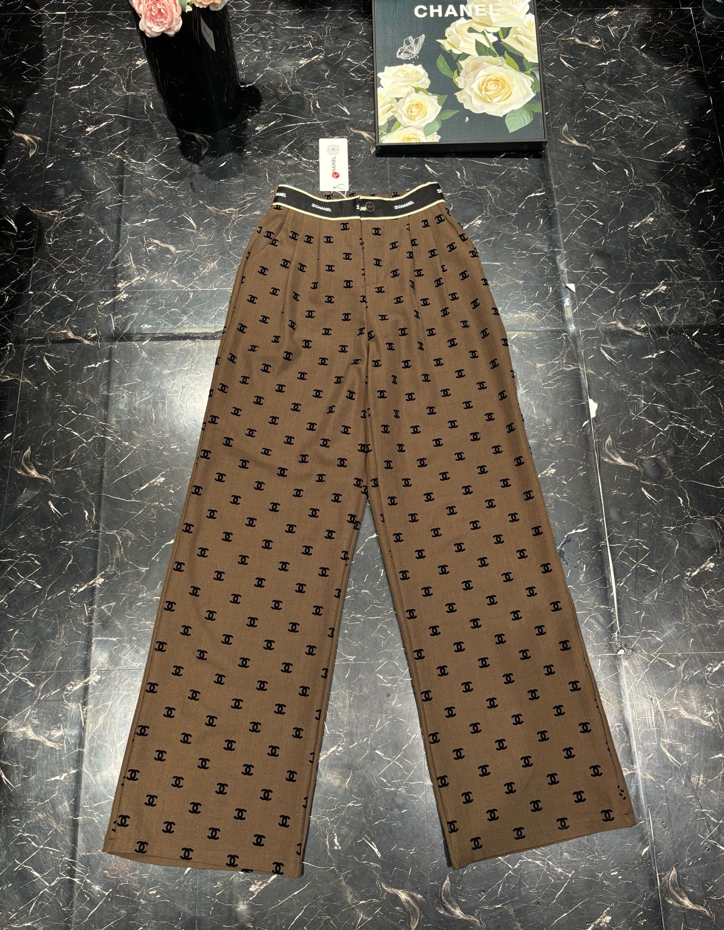 i1755494580096 1044 0 0