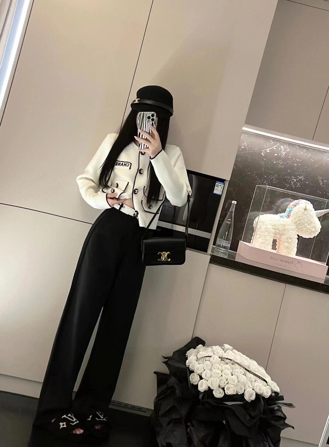 Elegant Chanel Inspired Knit Cardigan with Logo Pearl Embellishments - New Arrival 3 i1755968233705 131 0 2