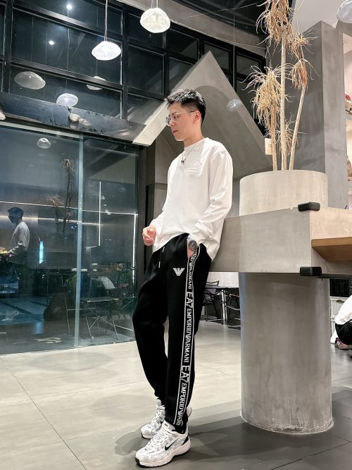 Armani 2025 Spring New Men's Casual Pants with Classic Logo Design 1 Armani 2025 Spring New Men's Casual Pants with Classic Logo Design