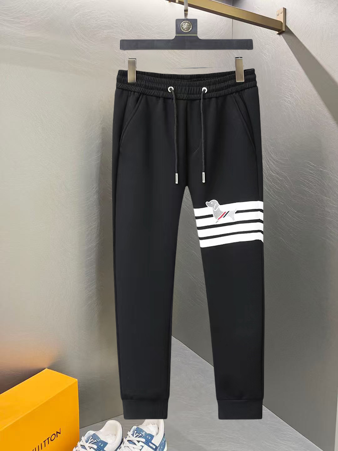 _dyJ9sTj1bhEx2etIrQ_7MBFSPtCSAUhoL-TZgcg