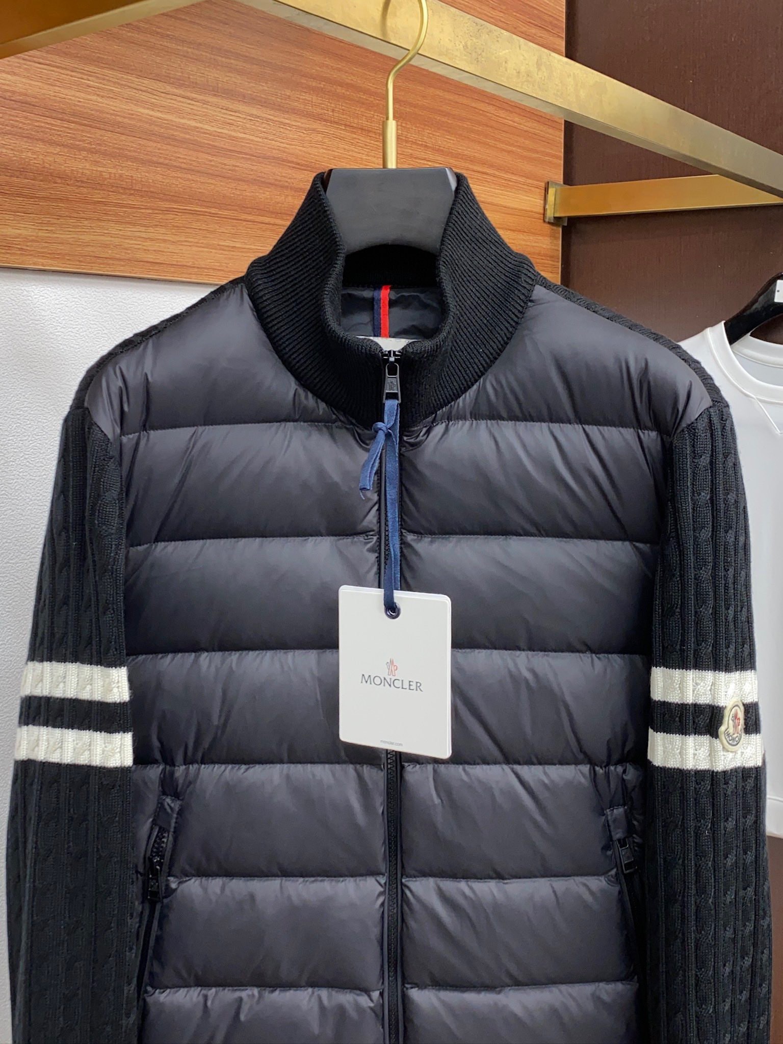 MONCLER/蒙口2024秋冬GW专柜新款顶级原单男士时尚立领羽绒外套休闲羽绒服羊毛拼接款海外贸易渠道