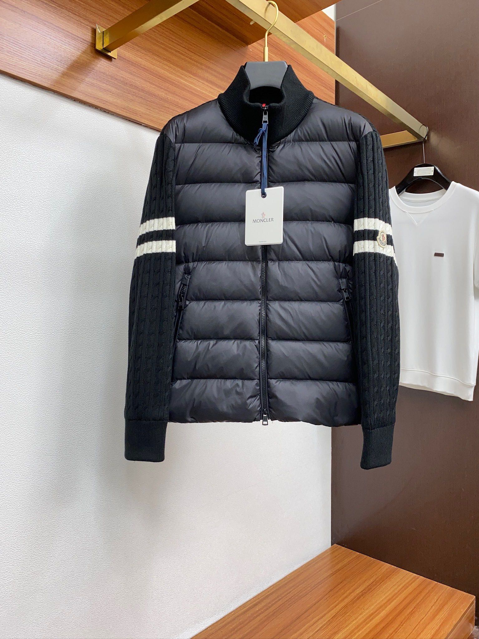 MONCLER/蒙口2024秋冬GW专柜新款顶级原单男士时尚立领羽绒外套休闲羽绒服羊毛拼接款海外贸易渠道