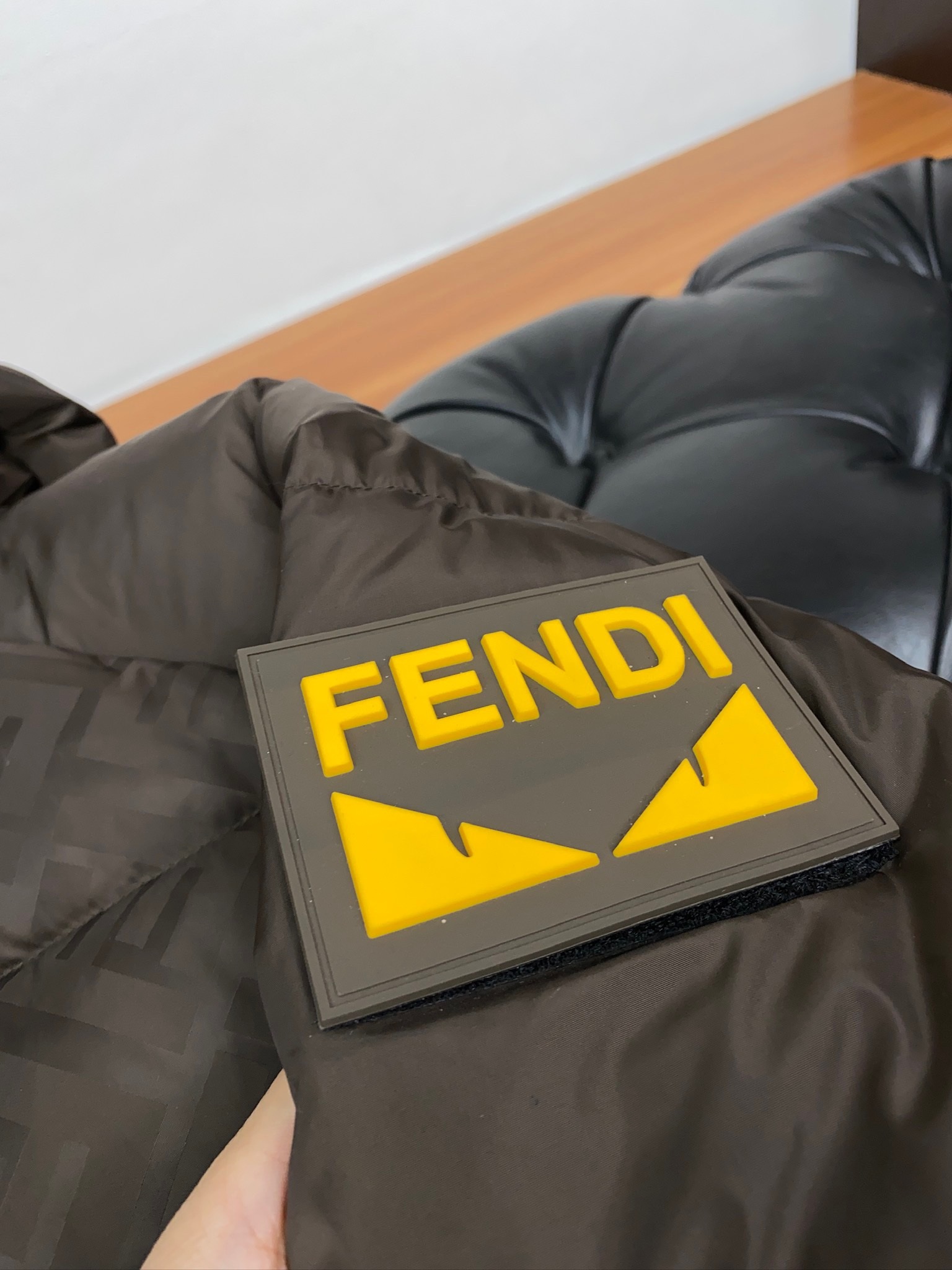 FENDI/芬迪2024秋冬GW专柜新款顶级原单男士时尚连帽羽绒外套休闲羽绒服海外贸易渠道订购中国香港仓