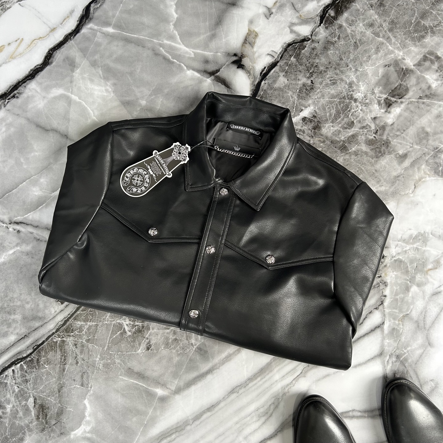 Luxurious Men’s Spring 2025 Collection: Monolithic Fabric, Stylish Tailoring, High-End Design - 图片 1