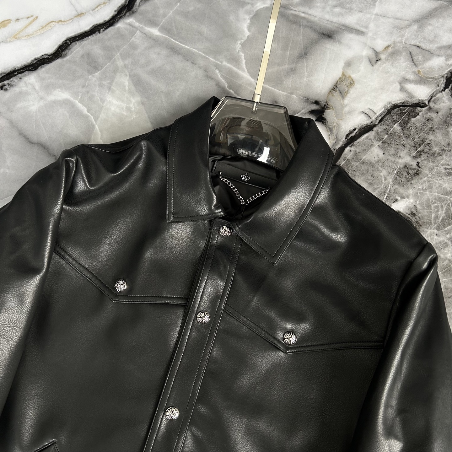 Luxurious Men’s Spring 2025 Collection: Monolithic Fabric, Stylish Tailoring, High-End Design - 图片 5