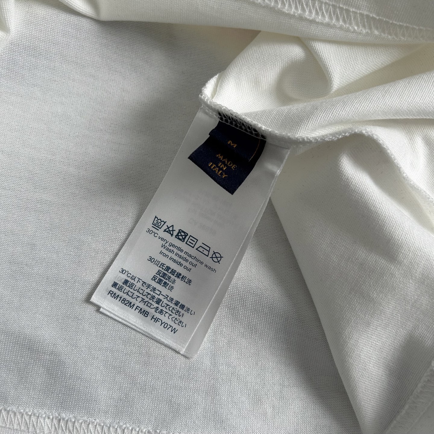 Louis Vuitton 2025 Spring T-Shirt, European Boutique Style, Fashionable, and Casual 10 i1754036640867 5603 0 8
